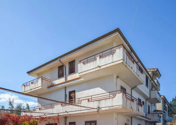 Apartamento Pet Friendly In Briatico